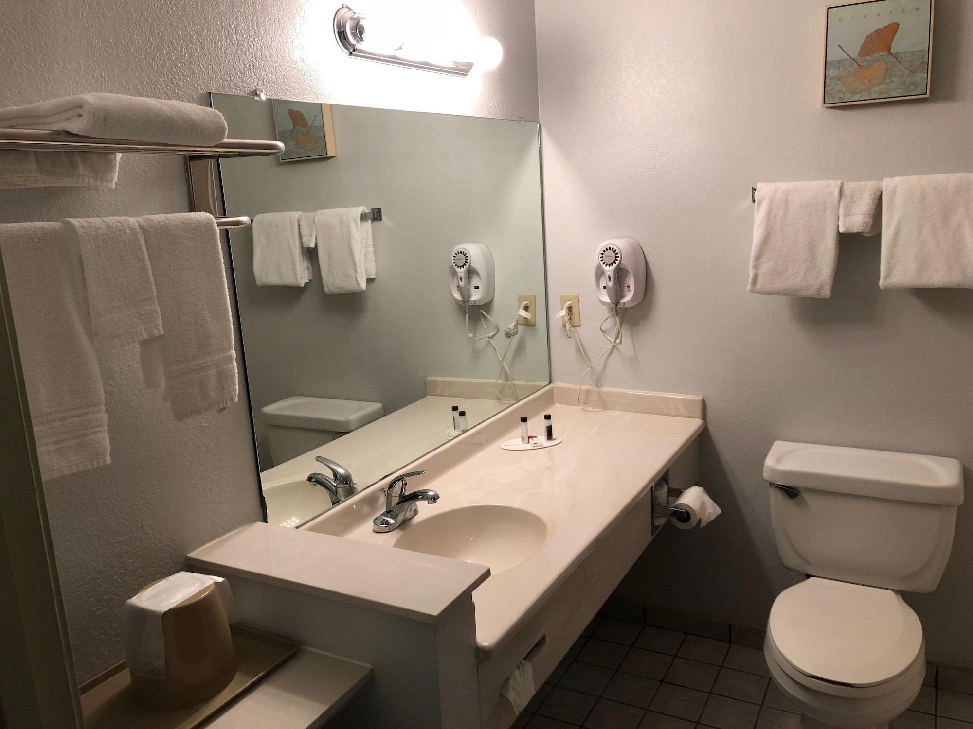 Super 8 By Wyndham Lake Charles/Sulphur Exterior foto